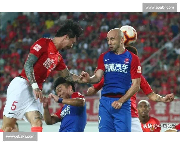 恒大迎战斯威关键对决考验阵容深度与争冠走势及主帅应变能力表现