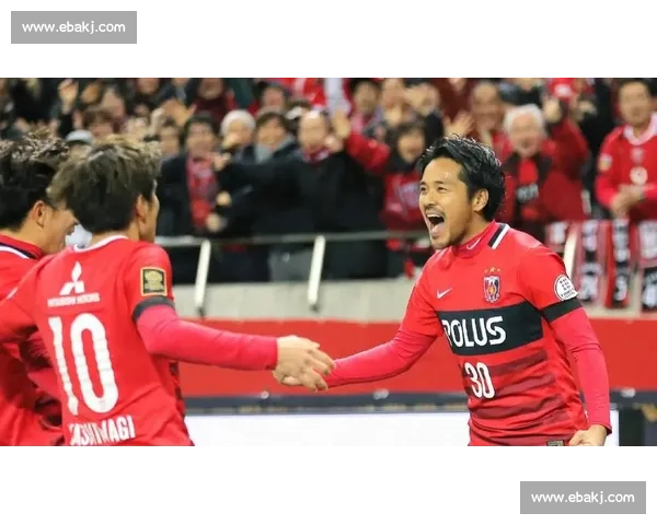 浦和红钻对阵鹿岛鹿角焦点之战牵动日职争冠格局关键时刻火星四溅