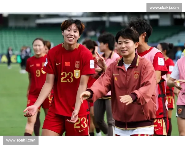 中国女足鏖战韩国女足 全力争夺亚洲赛场荣耀与突破
